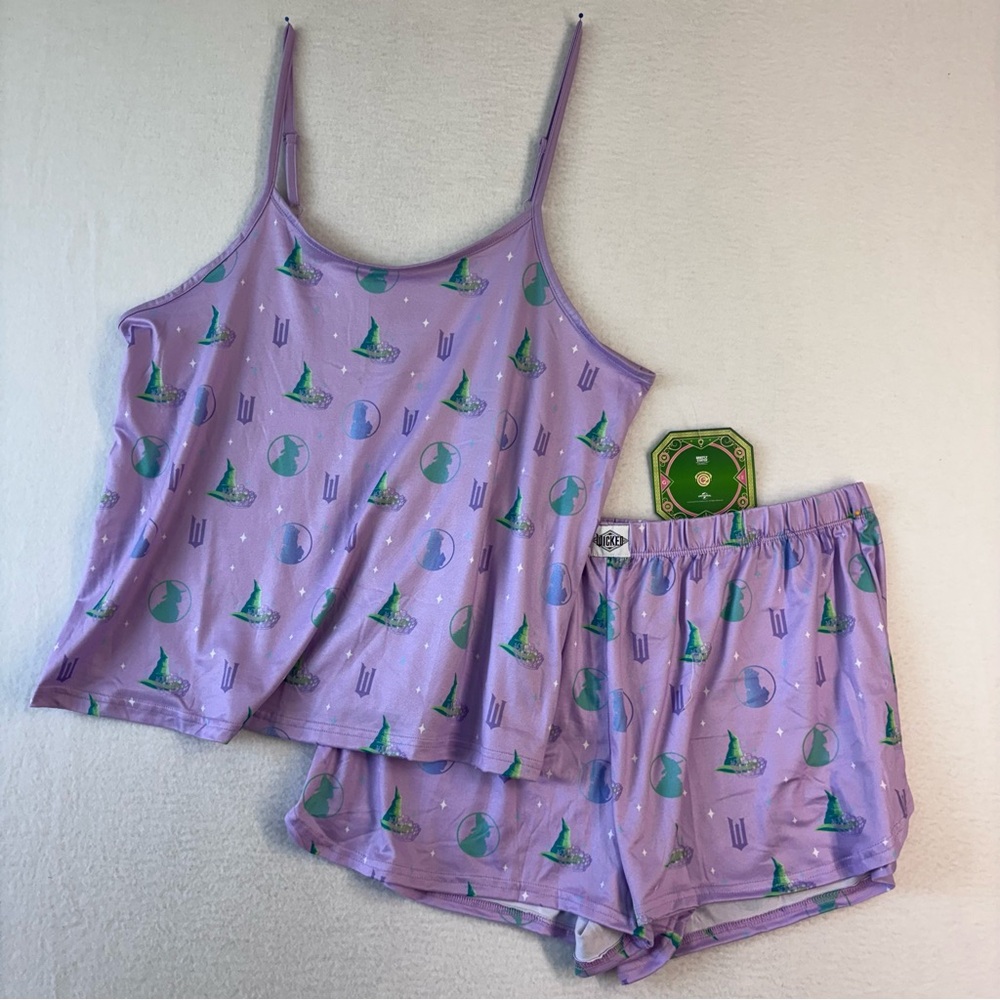 Wicked by briefly stated Shorts and Tank PJ set NWT Size L